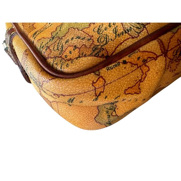 Alviero Martini 1' Classe Camera Crossbody Bag - Picture 11 of 16